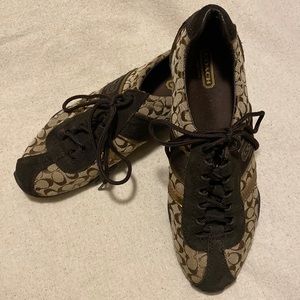 Coach Sneakers Brown Suede & Gold Size 7.5